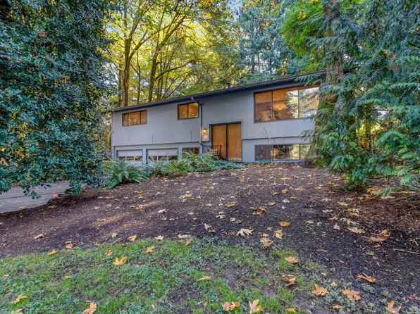 9200 SW Elrose Ct, Tigard, OR 97224