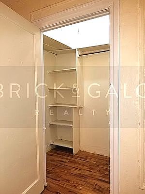 2nd image of 2100 Westbury Ct APT 1C