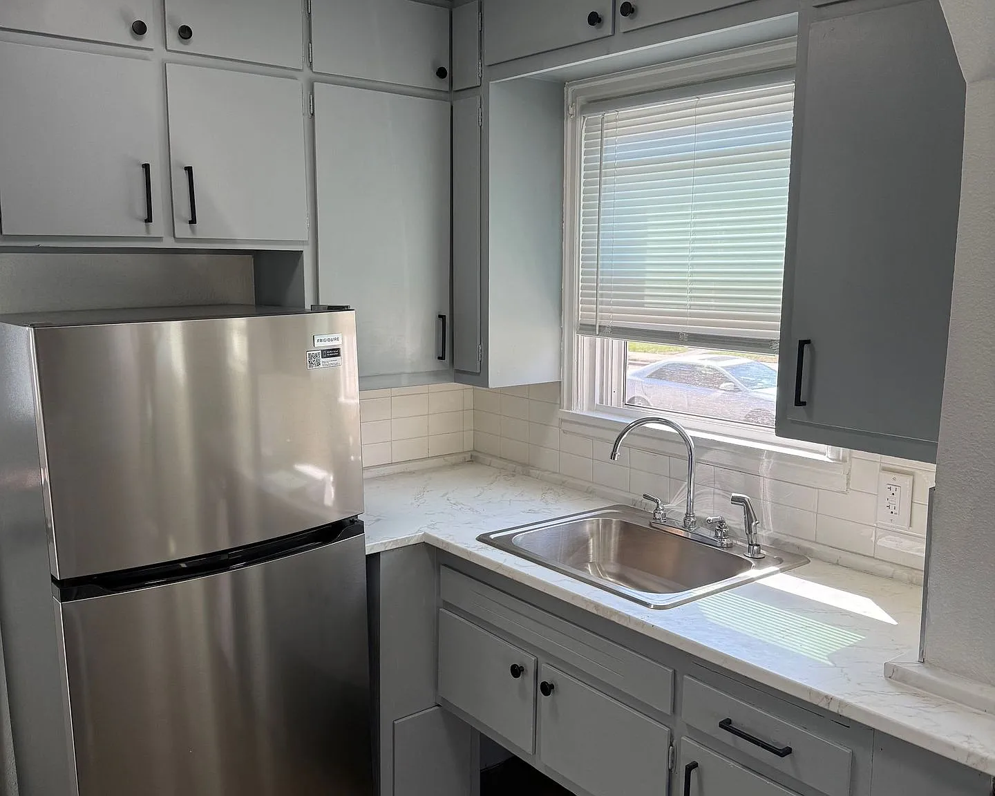 Rose Manor Apartments — Photo 4