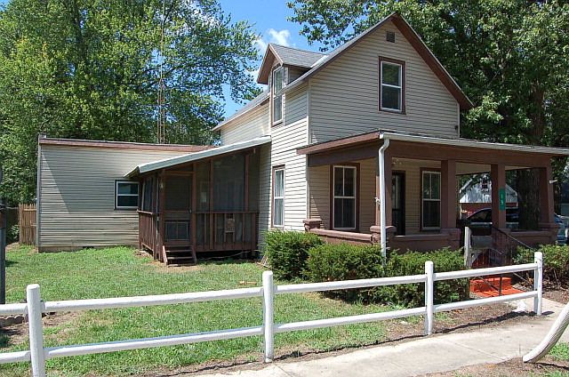 2nd image of 15 Beatty Ave
