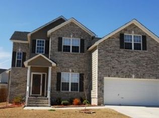 101 Savannah Dr, Jacksonville, NC 28546