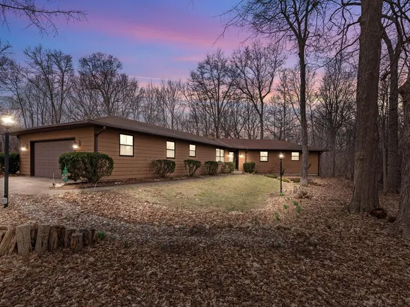 W275S4411 Green Country ROAD, Waukesha, WI 53189