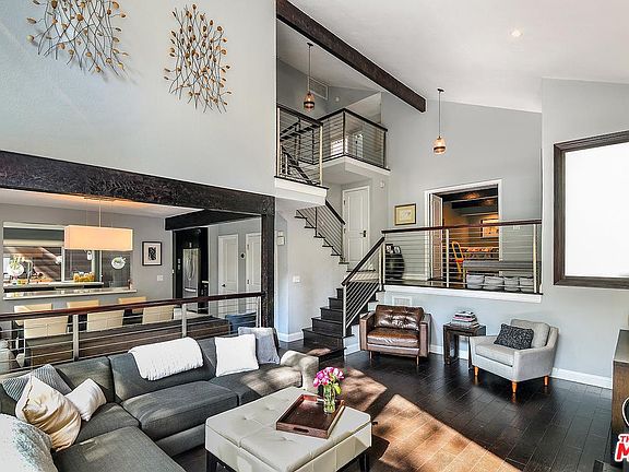 4th image of 2793 Woodwardia Dr