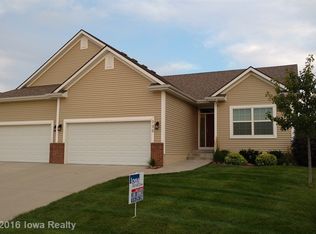 996 SE Waterview Cir, Waukee, IA 50263