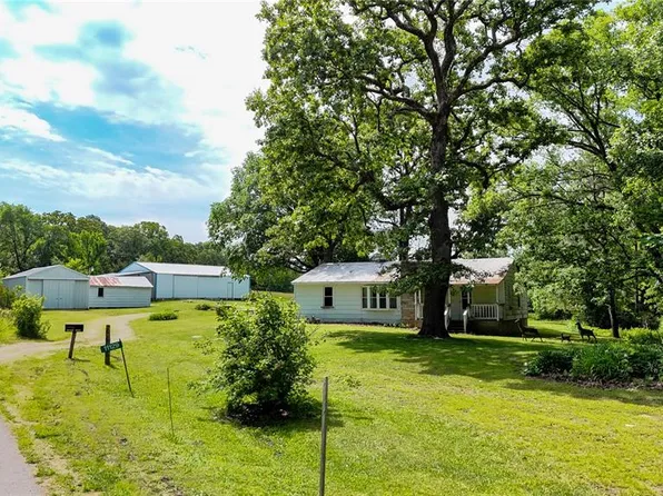 11129 Carp Lake Rd, Richwoods, MO 63071