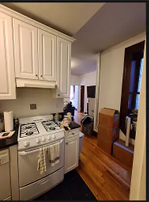 Rented by Manhattan Dwelling Corporation | media 21