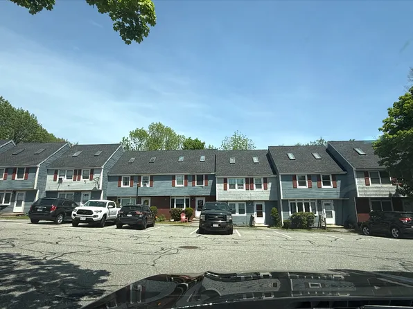 45 Briarwood Rd, Haverhill, MA 01832