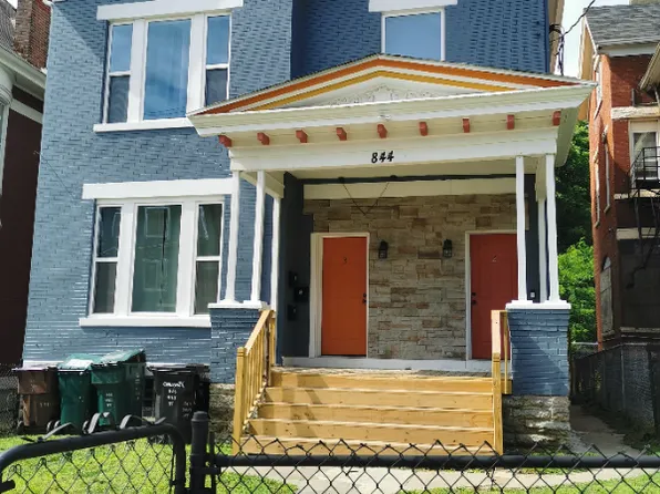 844 Oak St #1, Cincinnati, OH 45206
