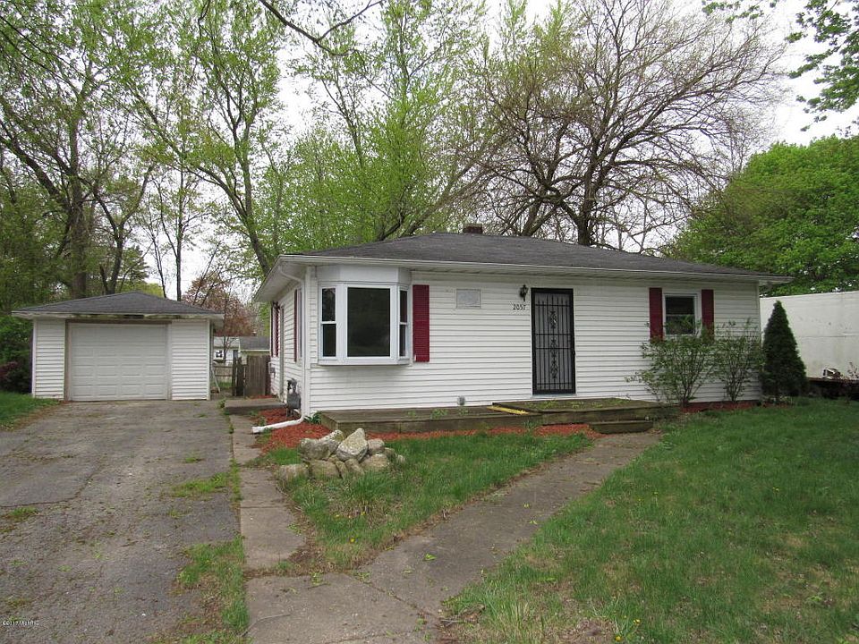 1st image of 2057 Peterson Dr