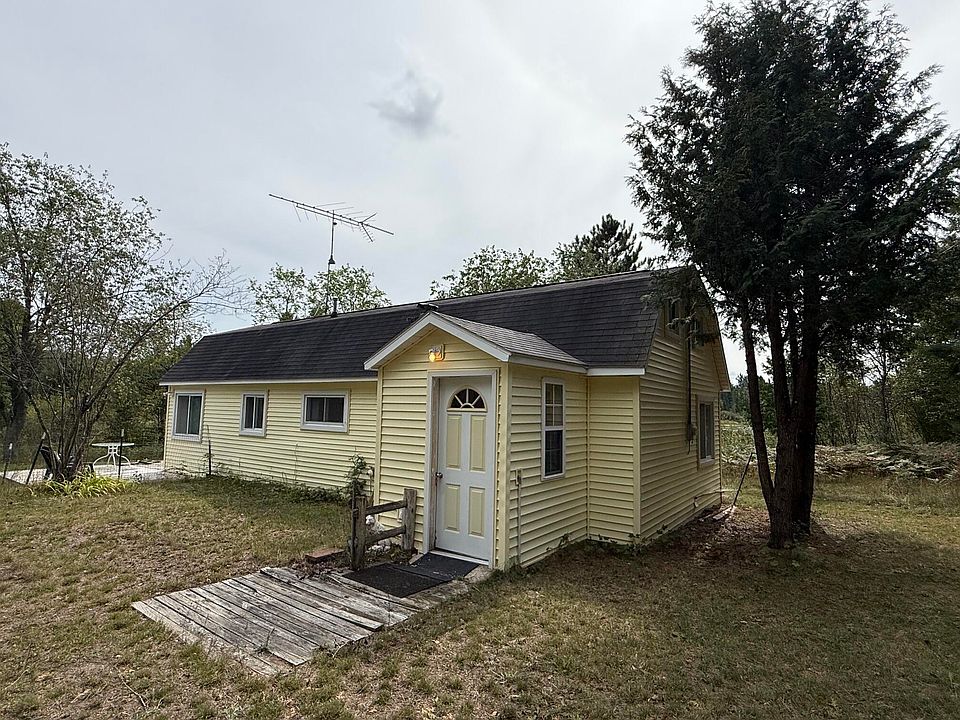 1st image of 10948 Beaver Pond Dr