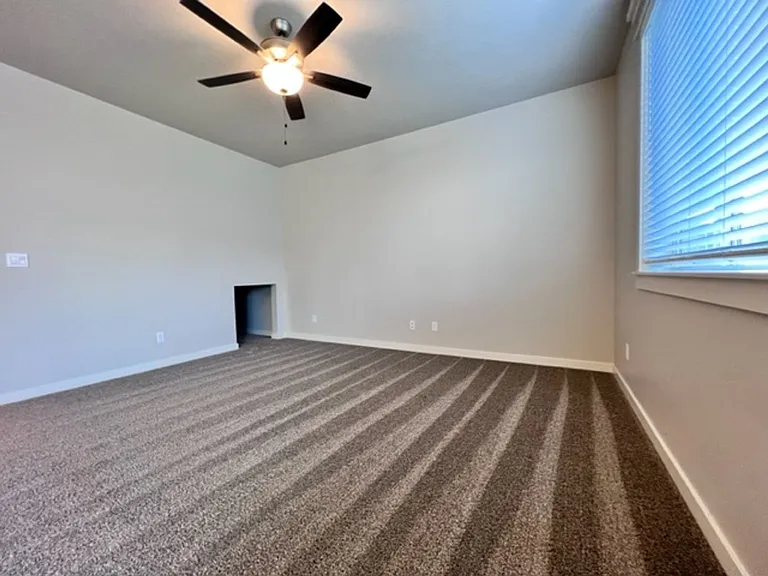 3121 N Lochness Ave — Photo 10
