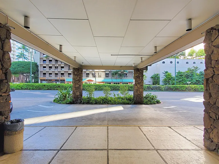 1720 Ala Moana Blvd #606B-606B-606B — Photo 16