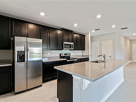 5th image of 619 Black Eagle Dr