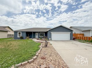 523 Jenna Ln, Garden City, KS 67846
