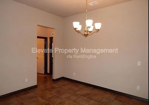 10705 SW 23rd Ter — Photo 4