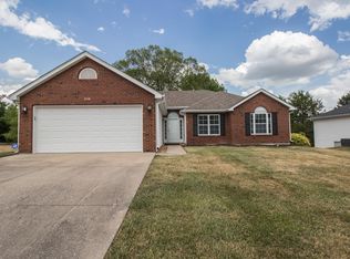 3708 Blue Cedar Ln, Columbia, MO 65203