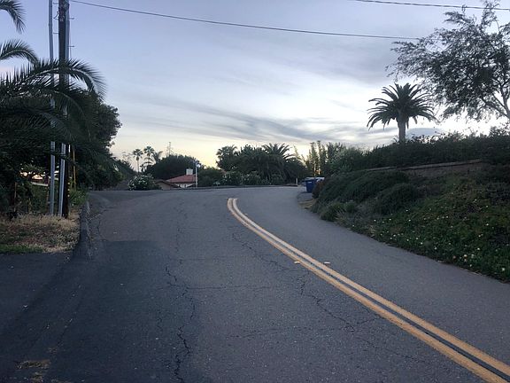 5th image of 1357 Barbara Dr