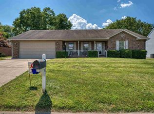 615 Brookview Dr, Evansville, IN 47711