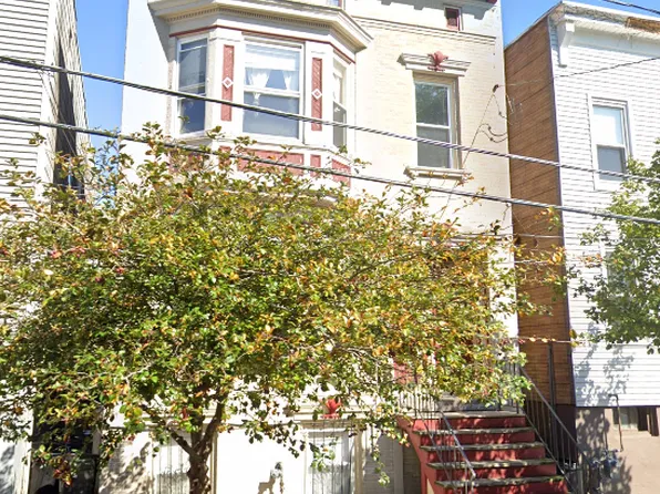 713 State St #Basement, Albany, NY 12203