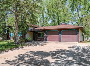 10300 Uplander St NW, Coon Rapids, MN 55433