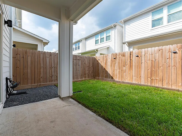 3517 McIlhenny St — Photo 31