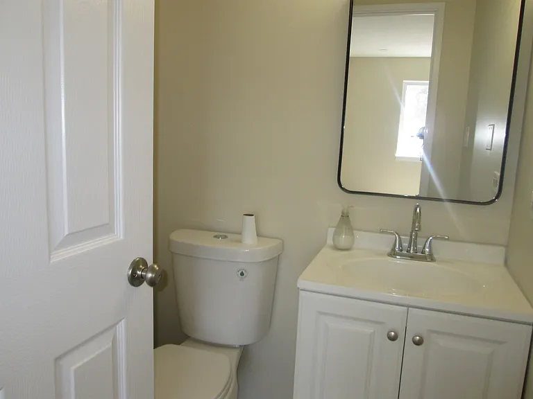 920 Casey Ct #4 — Photo 11