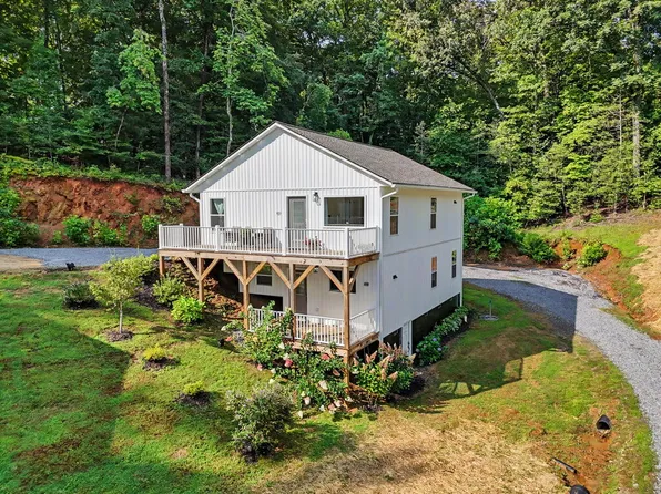 155 Indian Passage Dr, Murphy, NC 28906