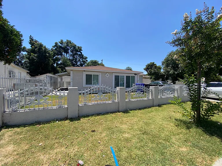 8128 Puritan St — Photo 22