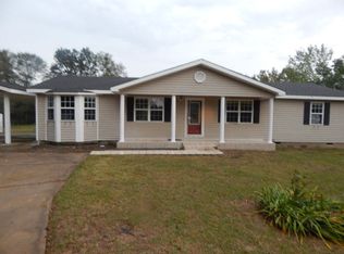 6117 Poplar Rd, Albany, GA 31705
