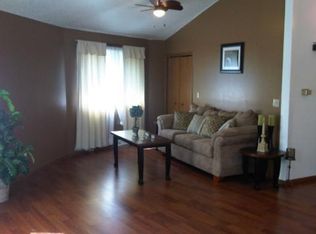 3041 Shadowfax Dr, Springfield, IL 62707