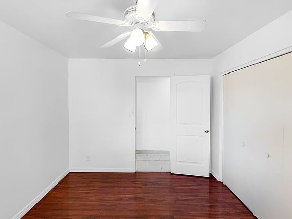 4th image of 8420 E Orange Blossom Ln #2