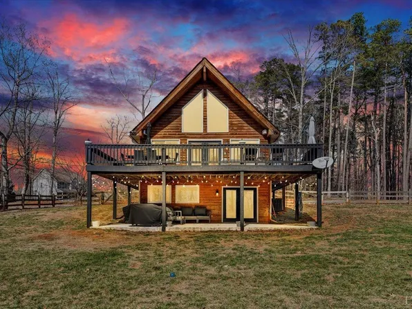 5286 Horseshoe Bend Rd, Goodview, VA 24095