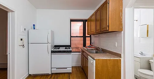 108 Central Ave #3B Photo 1