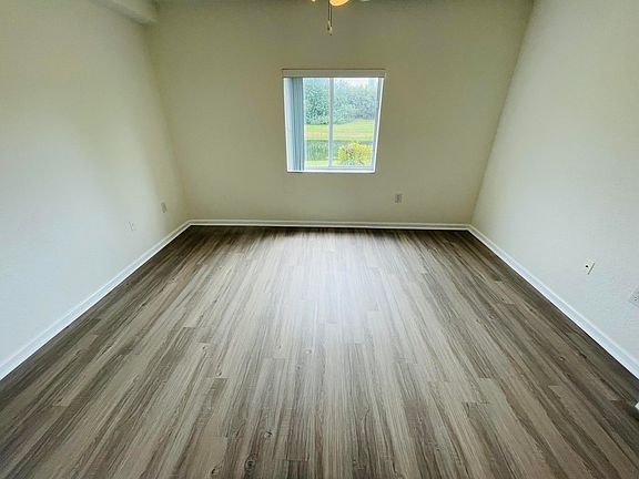 2nd image of 1055 Golden Lakes Blvd APT 212