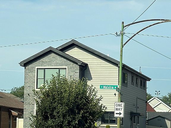 5th image of 5653 S Melvina Ave