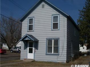 1180 Foster St, Cumberland, WI 54829