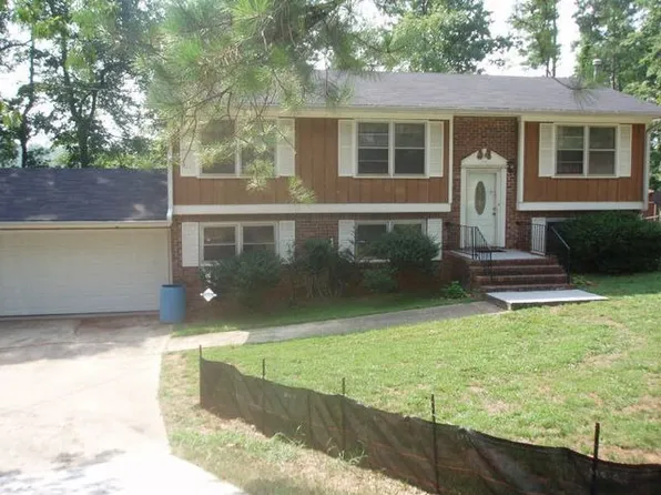2304 S Hairston Rd, Decatur, GA 30035