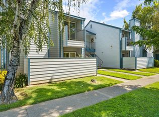 445 E Almond Dr #27, Lodi, CA 95240
