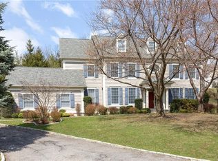65 Hampden Ln, Irvington, NY 10533