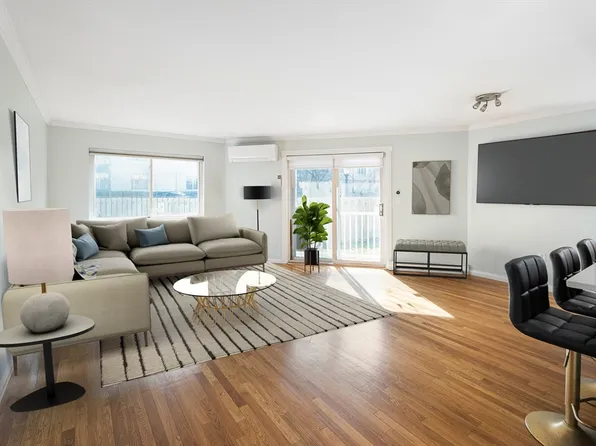10 Orleans St #106, East Boston, MA 02128