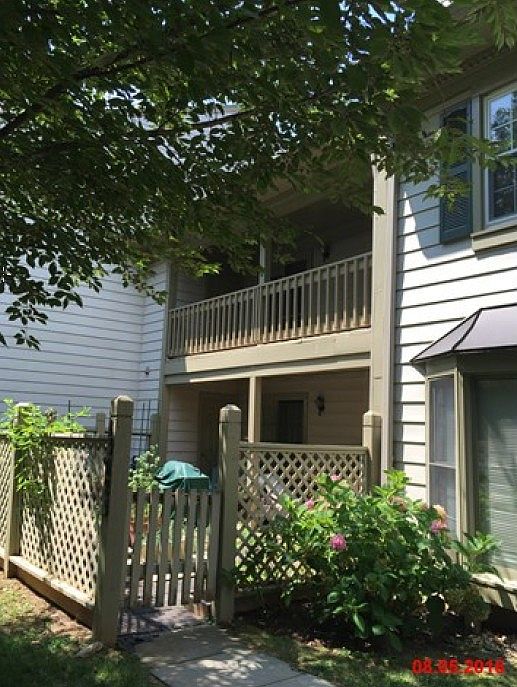 2nd image of 13023 Shadyside Ln
