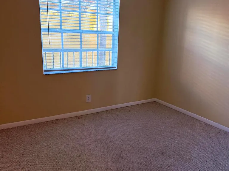 1040 Lake Shore Dr #204 — Photo 12