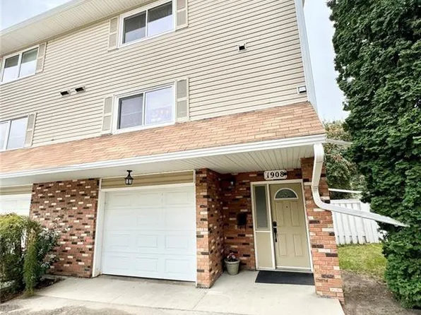 1908 3rd AVENUE E, Prince Albert, SK S6V 6P6