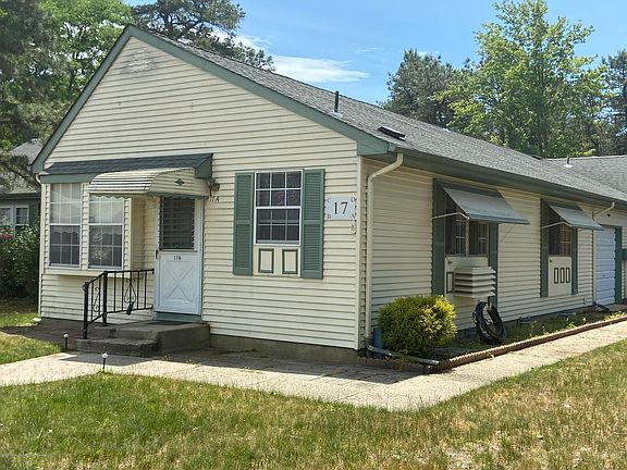 2nd image of 17A Penwood Dr #54A
