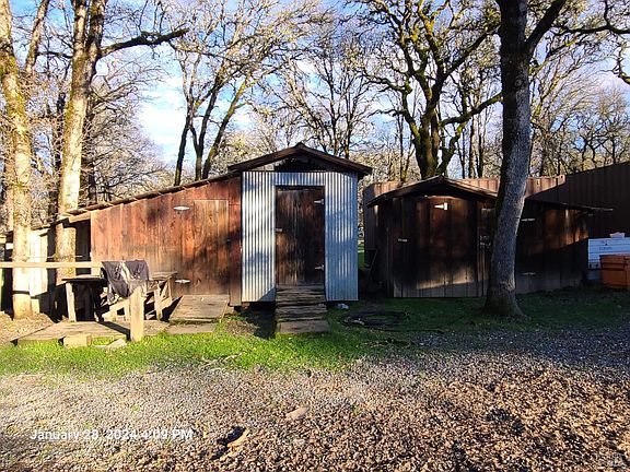 5th image of 71301 Hill Road