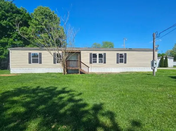 7 Riverside Gln, Winfield, WV 25213