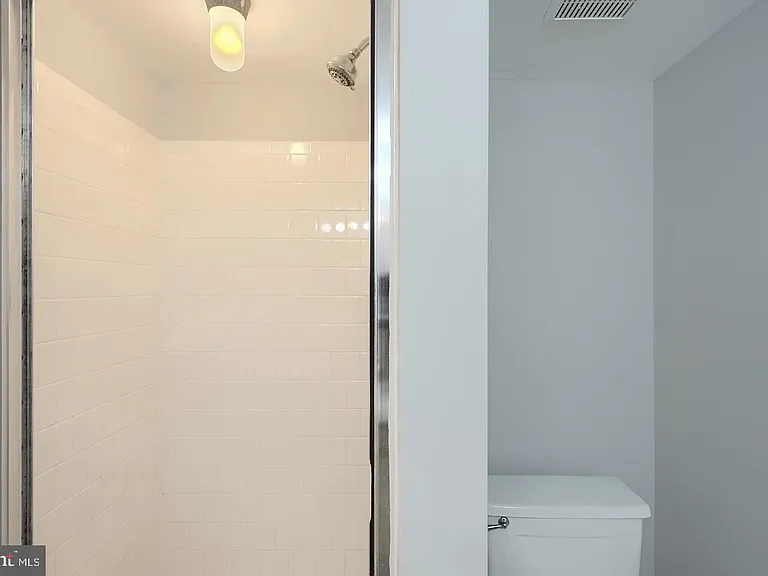 6 Mullingar Ct #301 — Photo 17