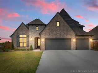 5307 E 125th St S, Bixby, OK 74008