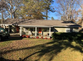 236 Santa Anita Dr, Starkville, MS 39759