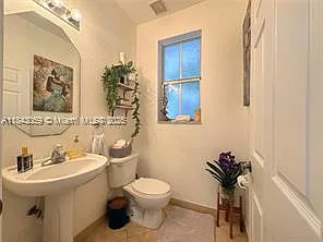 10828 NW 85th Ter — Photo 7